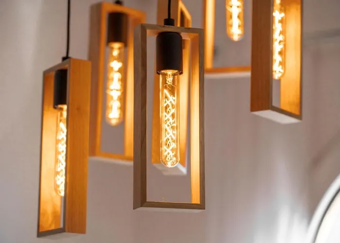 Beautifully Renovated 4 Bedroom + Kid's شاليه